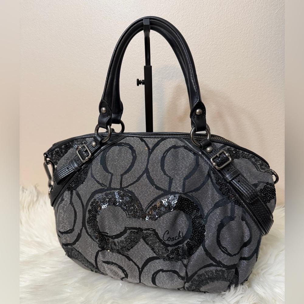 Vintage Coach Madison Sophia Clover Satchel #15946 - Picture 2 of 10